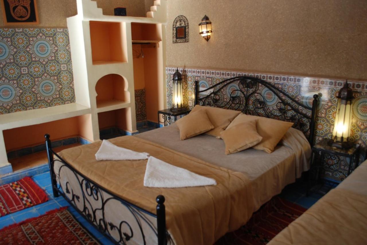 Hotel Riad Ali Merzouga Bagian luar foto