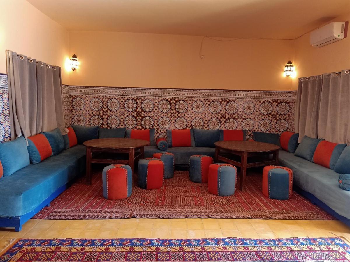 Hotel Riad Ali Merzouga Bagian luar foto