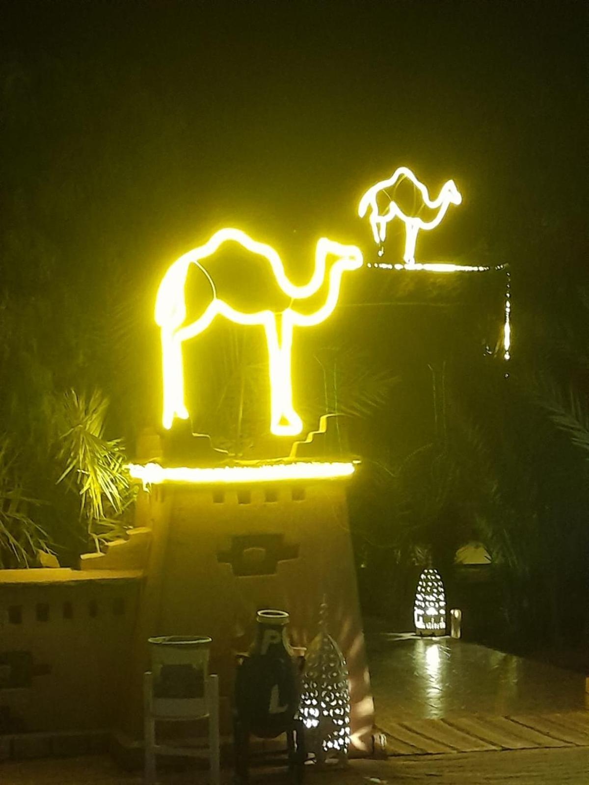 Hotel Riad Ali Merzouga Bagian luar foto